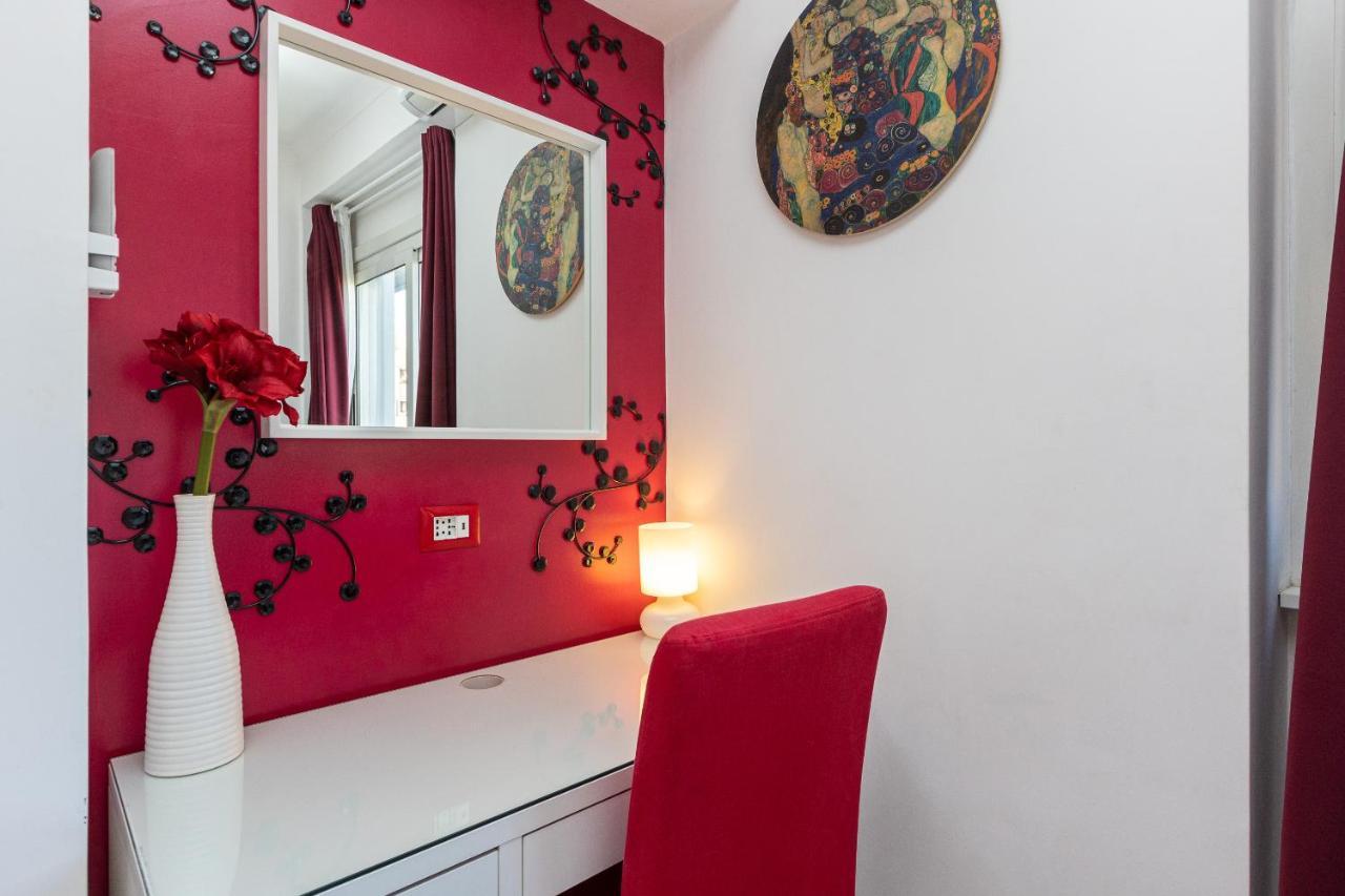 Cozy House By In Appartement *